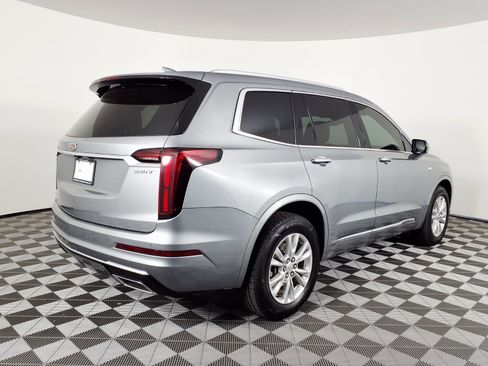 Certified 2023 Cadillac XT6 Luxury FWD image 4