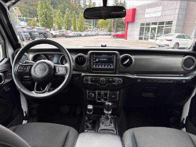 Used 2023 Jeep Wrangler Unlimited AWD/4WD image 11