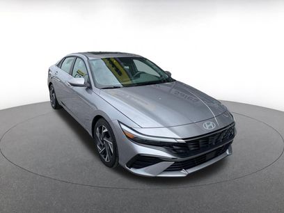 Used 2025 Hyundai Elantra SEL