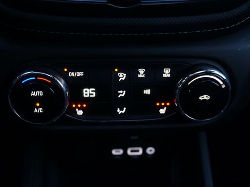 Certified 2023 Chevrolet TrailBlazer ACTIV w/ Sun and Liftgate Package image 15