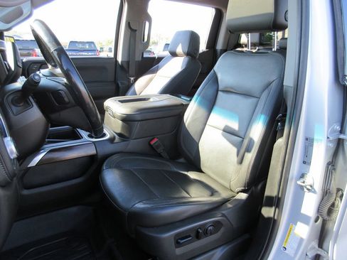 Used 2019 GMC Sierra 1500 SLT w/ SLT Premium Plus Package AWD/4WD image 25