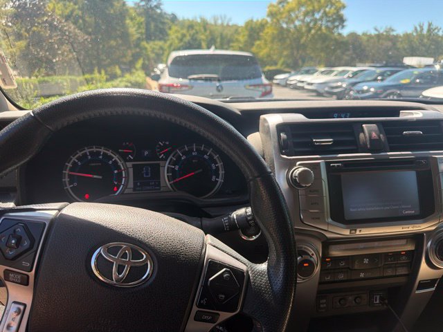 Used 2019 Toyota 4Runner Limited AWD/4WD image 12