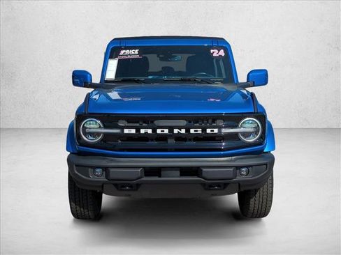 Certified 2024 Ford Bronco Outer Banks AWD/4WD image 2