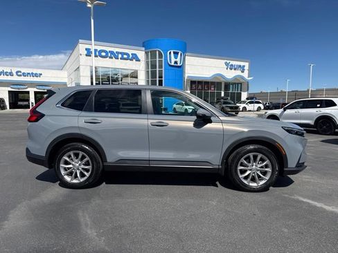 Used 2024 Honda CR-V EX-L image 2
