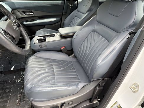 Certified 2023 Nissan Ariya AWD/4WD image 16
