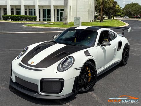 Used 2018 Porsche 911 GT2 RS RWD image 8