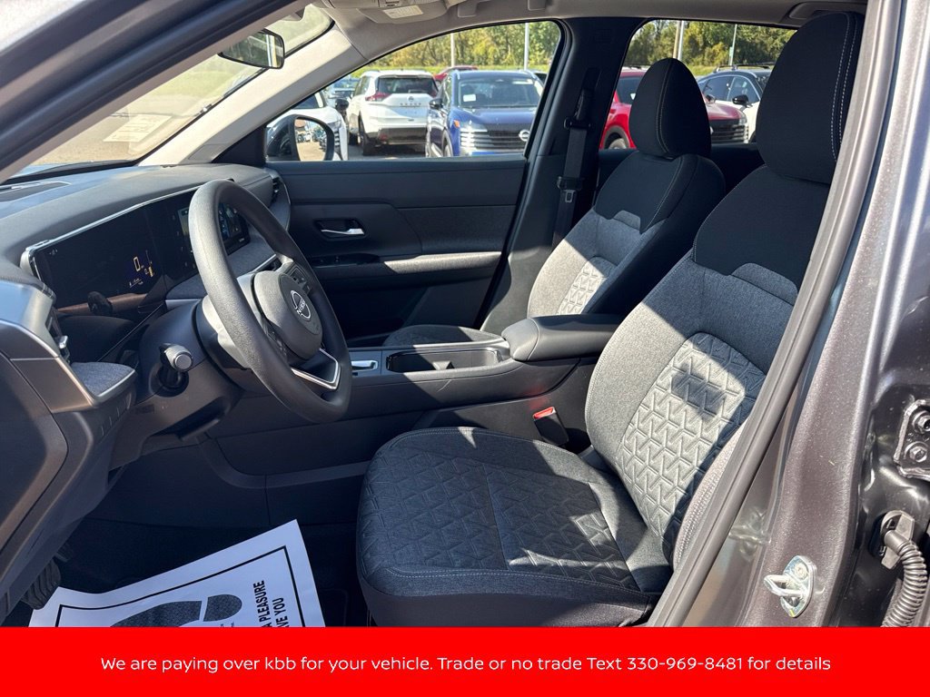 New 2027 Nissan Kicks SV w/ SV Premium Package AWD/4WD image 9