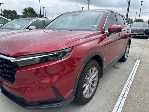 Used 2025 Honda CR-V EX image 2