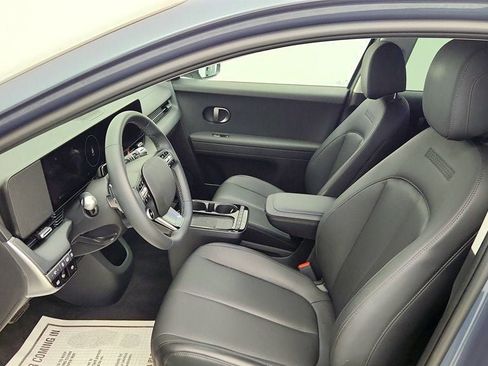 Used 2025 Hyundai Ioniq 5 SEL RWD image 18