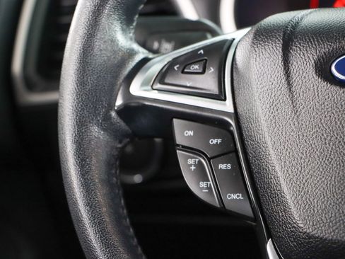 Used 2021 Ford Edge SEL w/ Convenience Package FWD image 13