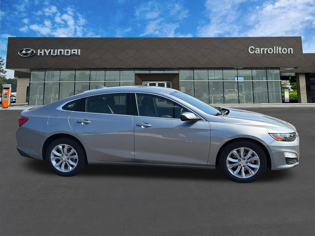 Used 2025 Chevrolet Malibu LT FWD image 4