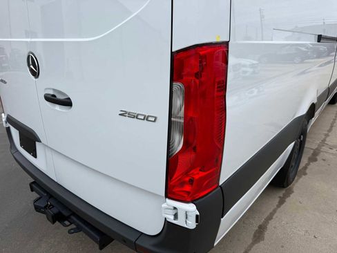 New 2026 Mercedes-Benz Sprinter 2500 image 23