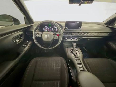 Used 2025 Honda HR-V Sport image 21