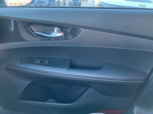 Used 2023 Kia Forte GT-Line w/ GT-Line Technology Package image 20