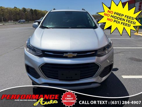 Used 2018 Chevrolet Trax LT w/ LT Convenience Package AWD/4WD image 14