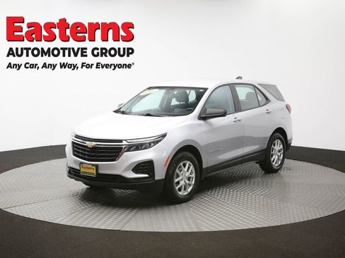 Used 2022 Chevrolet Equinox LS image 56