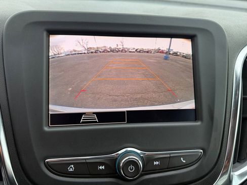 Used 2024 Chevrolet Equinox LT image 17