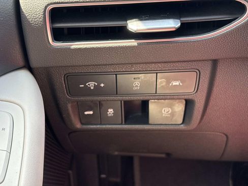 Used 2023 Hyundai Sonata SE FWD image 24