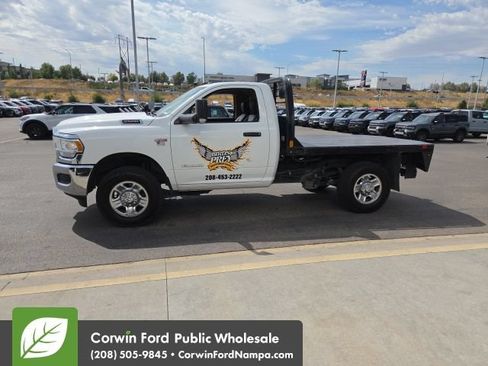 Used 2019 RAM 2500 Tradesman w/ Chrome Appearance Group AWD/4WD image 13