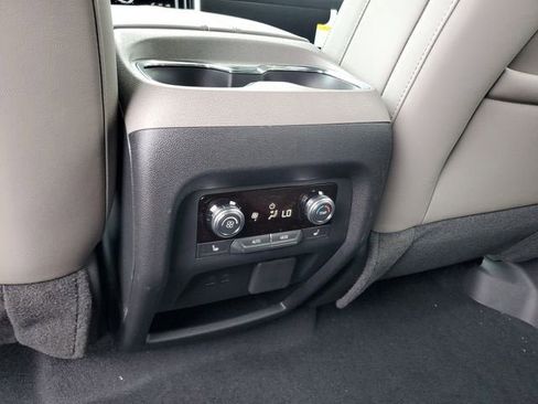 New 2026 GMC Acadia Elevation w/ Elevation Premium Package FWD image 16