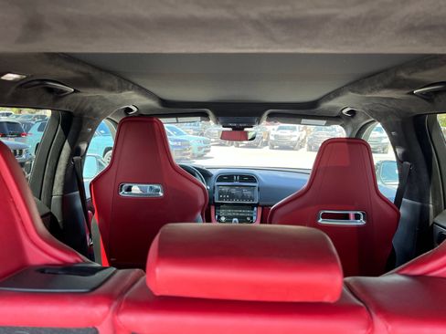 Used 2020 Jaguar F-PACE SVR AWD/4WD image 13