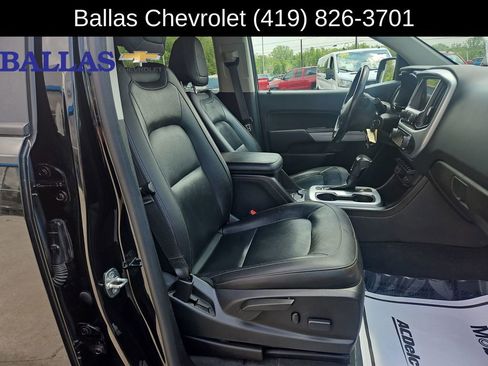 Certified 2021 Chevrolet Colorado ZR2 w/ ZR2 Midnight Special Edition AWD/4WD image 29