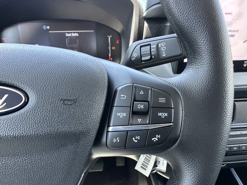 New 2026 Ford Maverick XL image 27