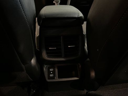 Used 2025 Kia Seltos S FWD image 24