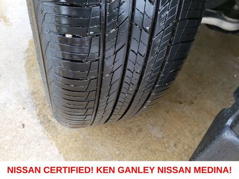 Certified 2026 Nissan Rogue SV AWD/4WD image 19