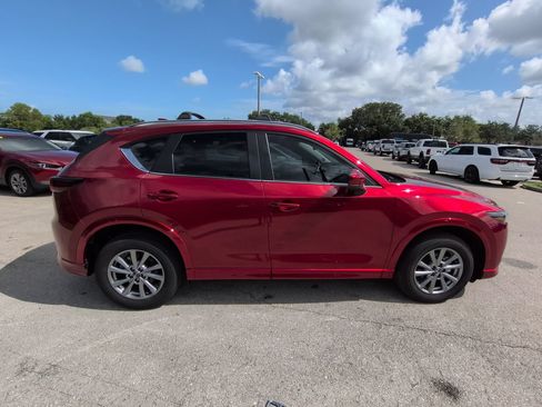 Used 2024 MAZDA CX-5 AWD 2.5 S w/ Preferred Package image 4