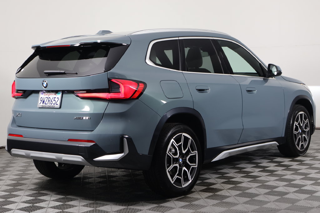 Certified 2026 BMW X1 xDrive28i w/ Convenience Package AWD/4WD image 4