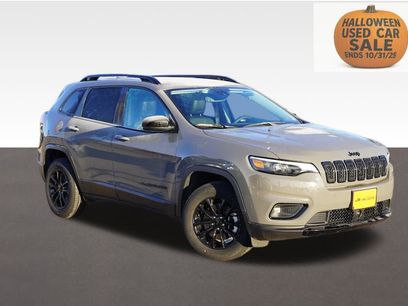 Certified 2023 Jeep Cherokee Altitude Lux
