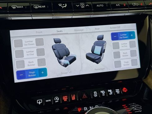 Used 2023 Jeep Grand Wagoneer Series II image 59