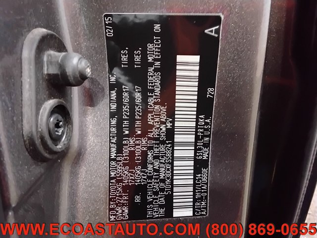 Used 2015 Toyota Sienna XLE w/ XLE Navigation Package FWD image 22