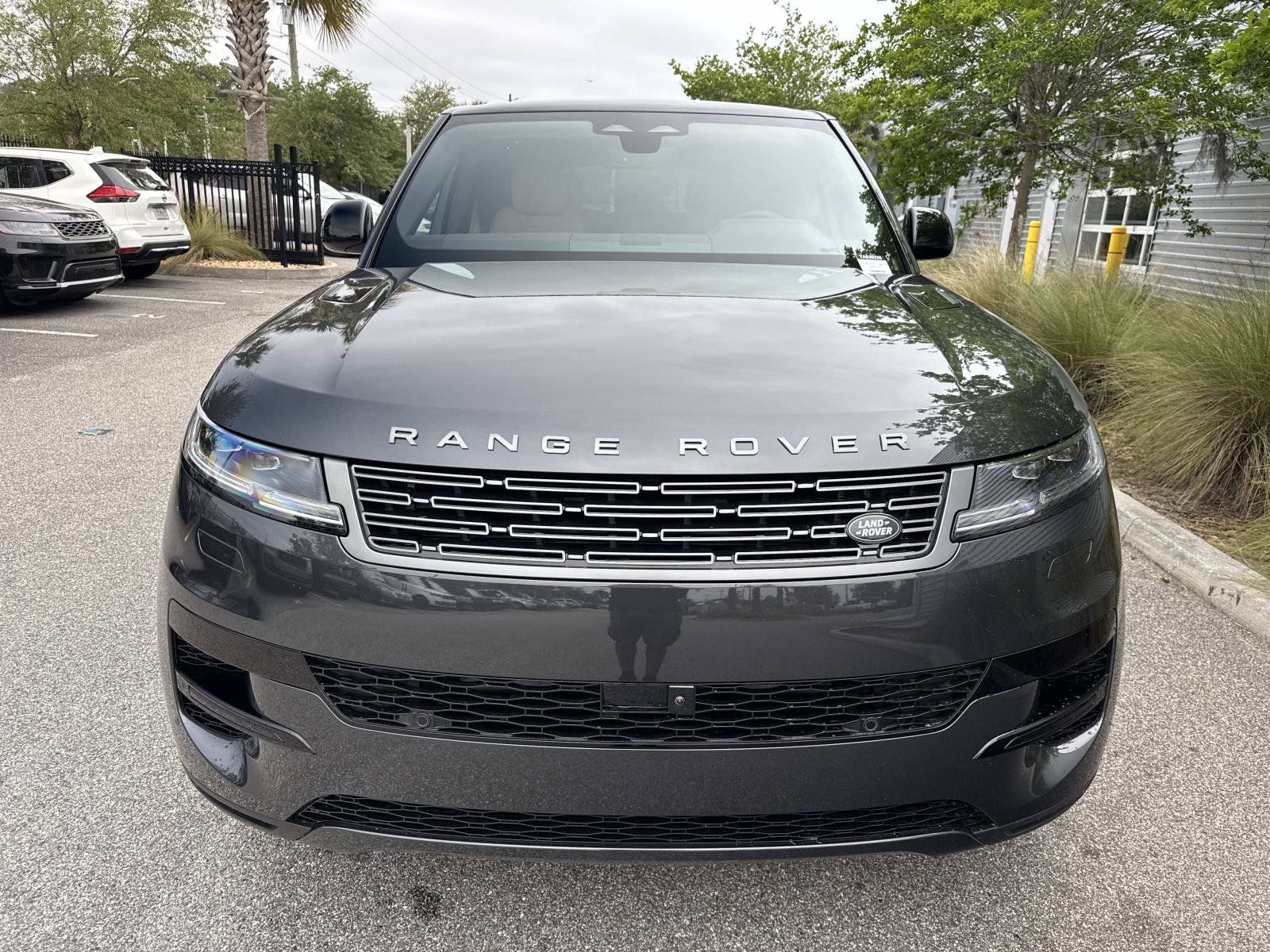 New 2026 Land Rover Range Rover Sport SE AWD/4WD image 8