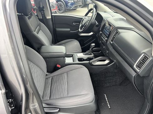 Certified 2024 Nissan Frontier SV w/ SV Convenience Package RWD image 19