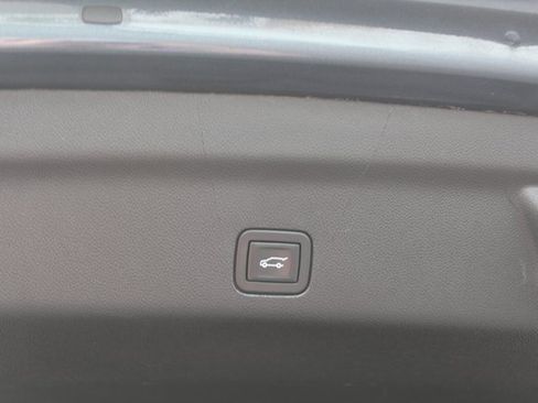 Used 2021 Chevrolet Tahoe RST image 8