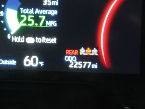 Used 2023 Toyota RAV4 LE AWD/4WD image 30