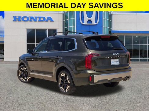 Used 2025 Kia Telluride S AWD/4WD image 5