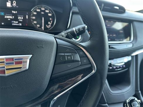 Certified 2022 Cadillac XT5 Premium Luxury image 43