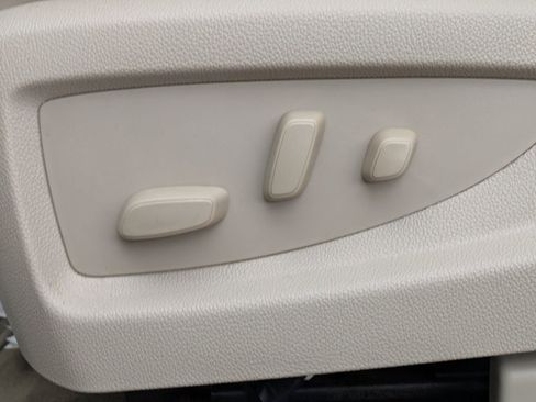 Used 2017 GMC Yukon Denali w/ Open Road Package image 26