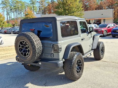 Used 2023 Jeep Wrangler Sport S image 6