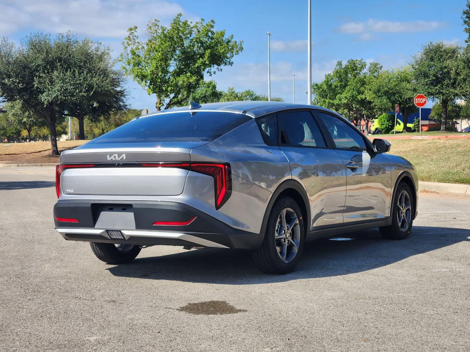Certified 2025 Kia K4 FWD image 5