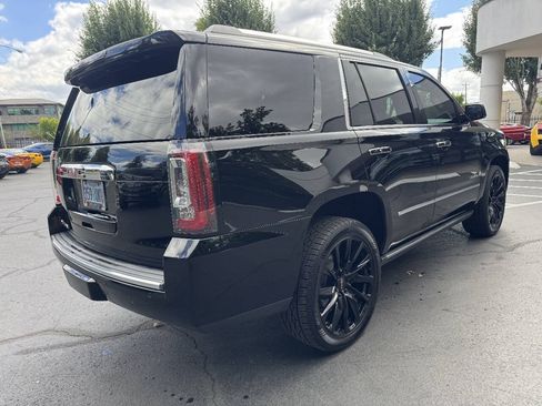 Used 2017 GMC Yukon Denali w/ Open Road Package AWD/4WD image 5