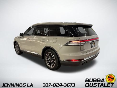 Used 2020 Lincoln Aviator Reserve RWD image 3