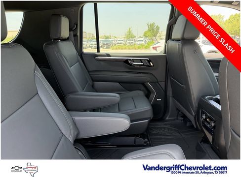 New 2026 Chevrolet Suburban LT w/ Comfort Package RWD image 27