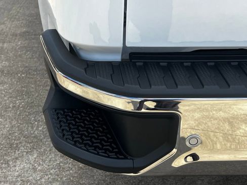 New 2026 Chevrolet Silverado 1500 LT RWD image 17