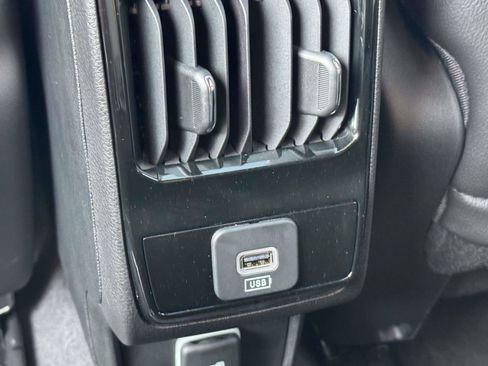 Used 2024 Jeep Compass Limited w/ High Altitude Package AWD/4WD image 37