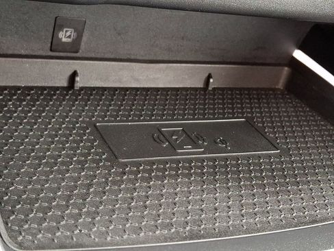 Used 2024 Nissan Rogue Platinum w/ Platinum Premium Package image 26