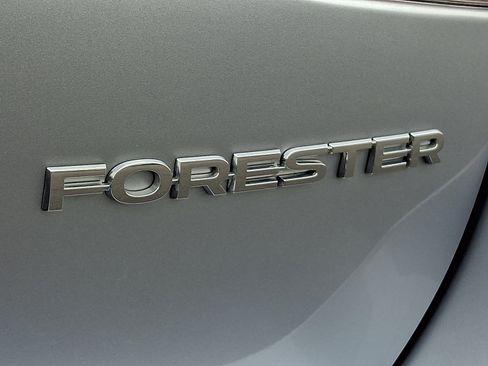 Certified 2023 Subaru Forester Premium AWD/4WD image 29